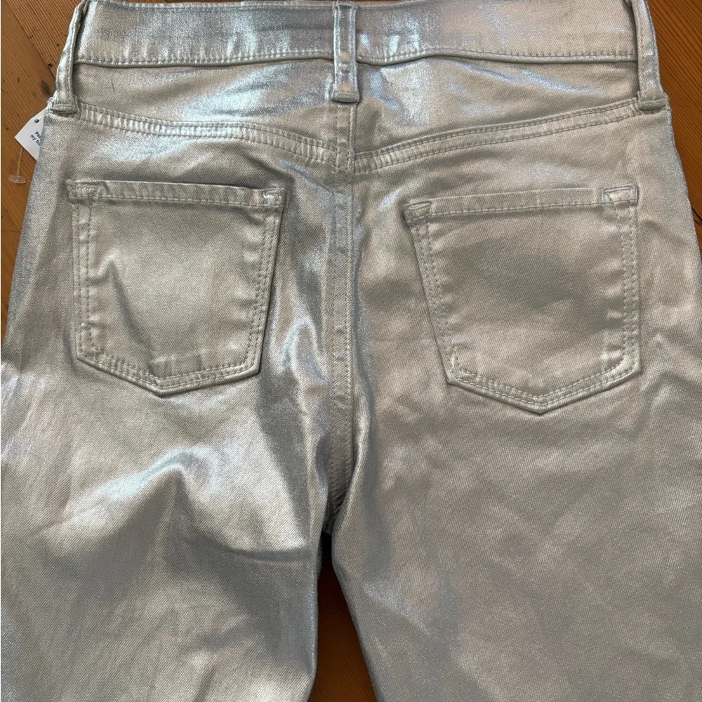 🍭OLD NAVY Rockstar Silver Jeggings
